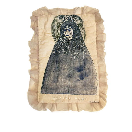 Kleine Hexe by Annatha Lilo Gutierrez
