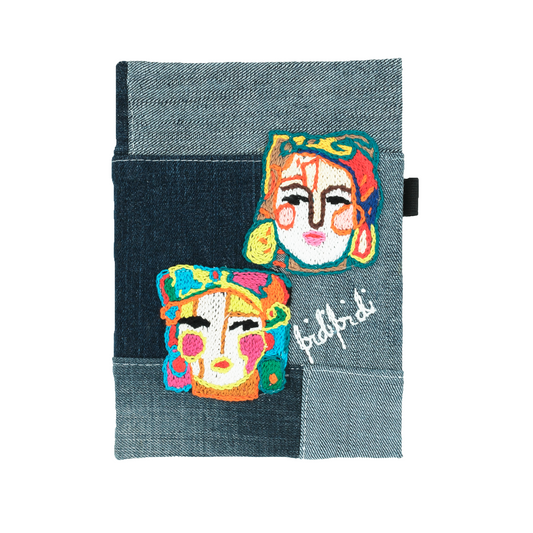 Caras y Caras  Undated Planner 29