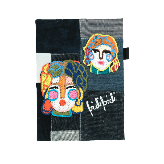 Caras y Caras  Undated Planner 04